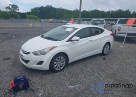 2012 Hyundai Elantra Gls из США, поврежденный, VIN 5NPDH4AE5CH150527